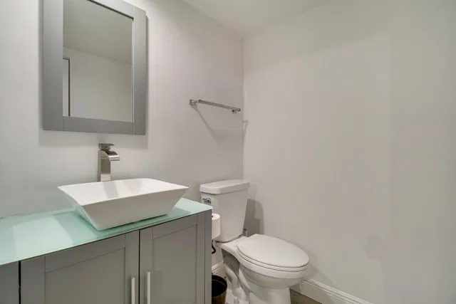 Unit 30b photo 28