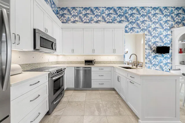 Residence photo 18