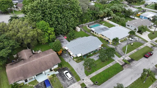 Village of North Palm Beach Unit 315/317 photo 6