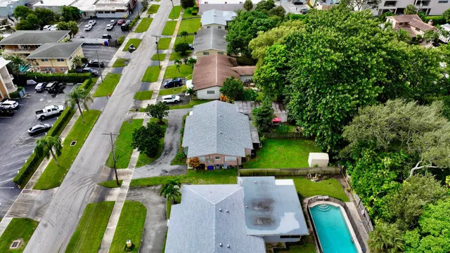 Village of North Palm Beach Unit 315/317 photo 9