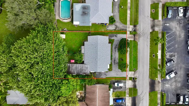 Village of North Palm Beach Unit 315/317 photo 10