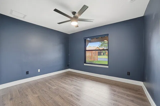  Residence photo 20