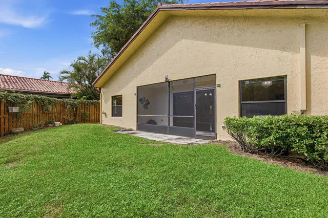  Residence photo 27