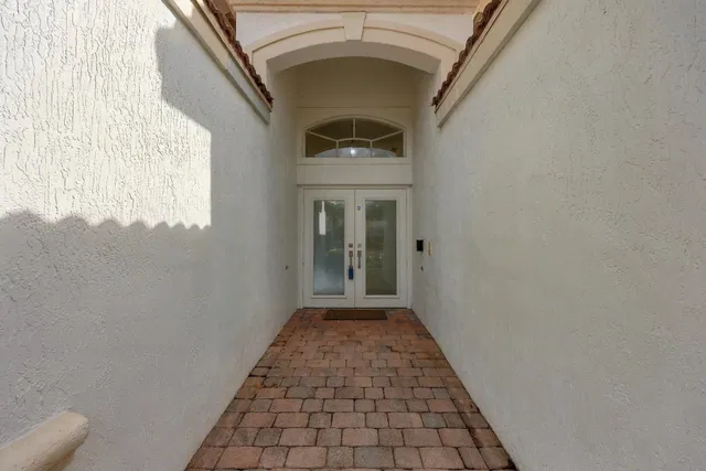 Residence photo 4