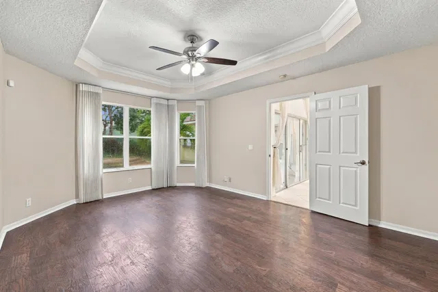 Residence photo 22