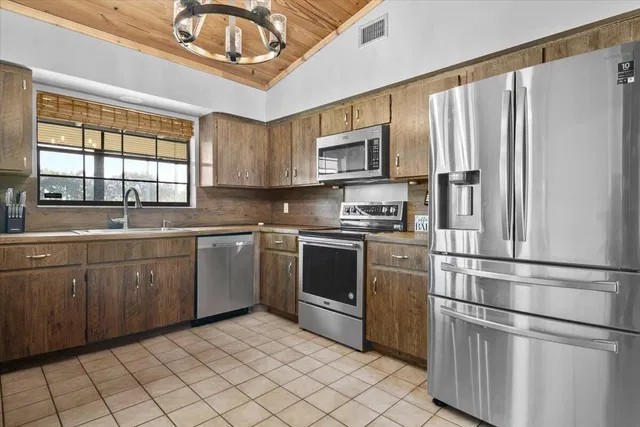 Residence photo 9