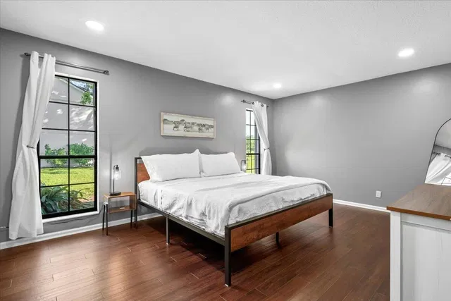Residence photo 12