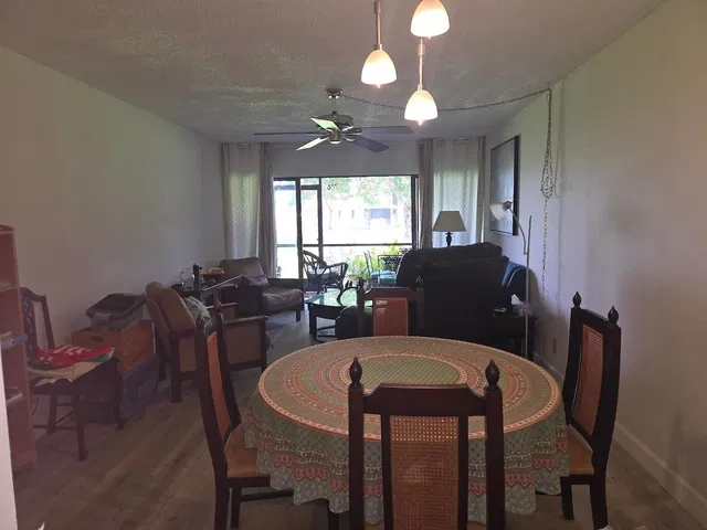 Unit H101 photo 4