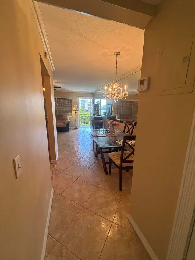 Unit 110 photo 10