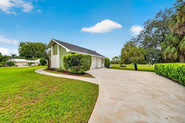 Residence photo 4