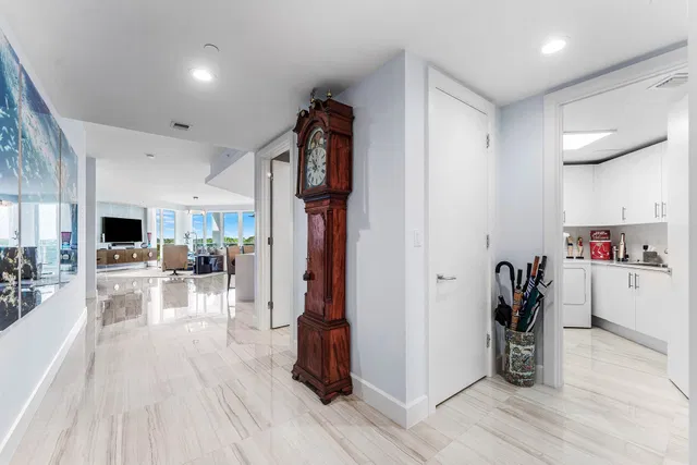 Azure Palm Beach Gardens Unit 503 photo 6