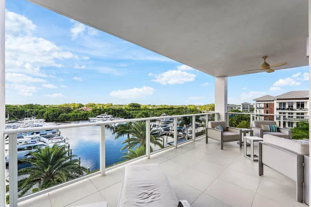 Azure Palm Beach Gardens Unit 503 photo 14