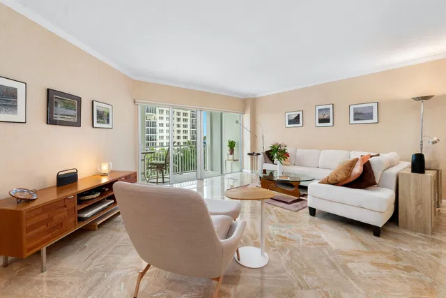 Downtown Delray Beach Unit 6H photo 5