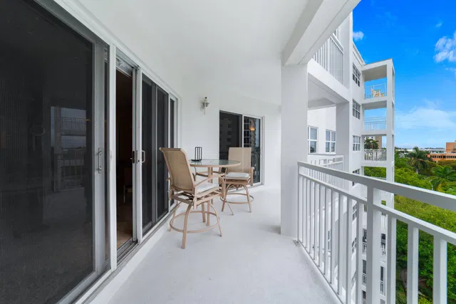 Downtown Delray Beach Unit 6H photo 9