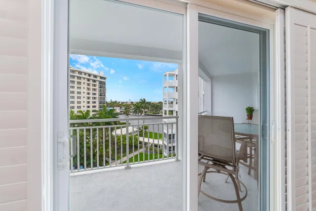 Downtown Delray Beach Unit 6H photo 26