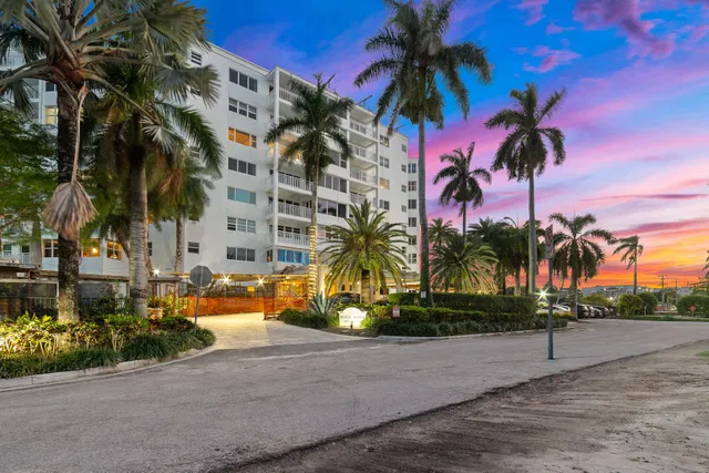 Downtown Delray Beach Unit 6H photo 45