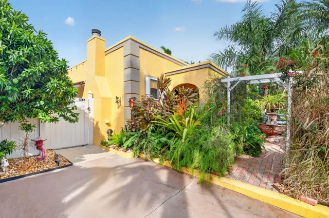 West Palm Beach Residence photo 10