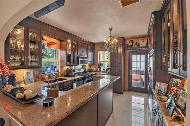 West Palm Beach Residence photo 23