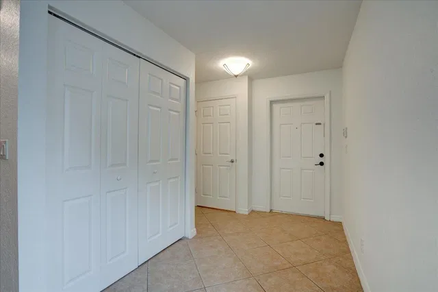 Residence photo 15
