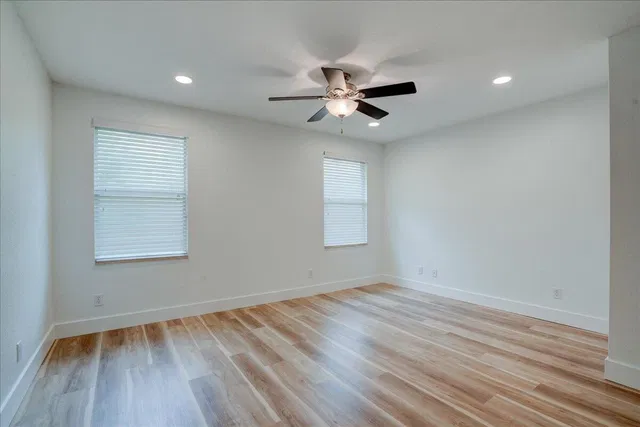 Residence photo 33