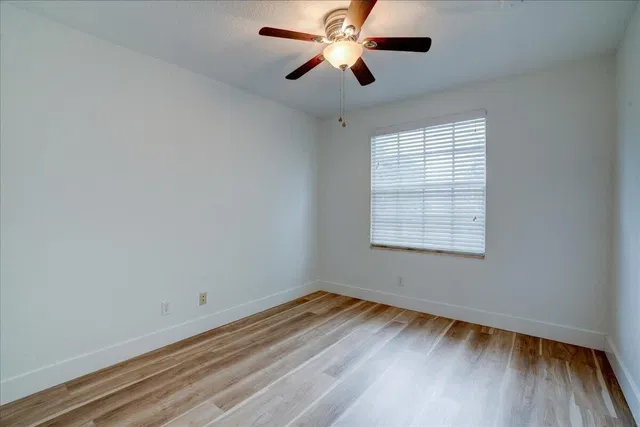 Residence photo 45
