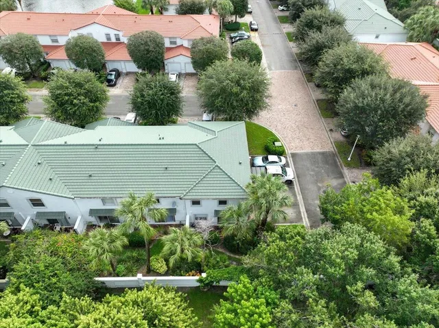 Residence photo 51