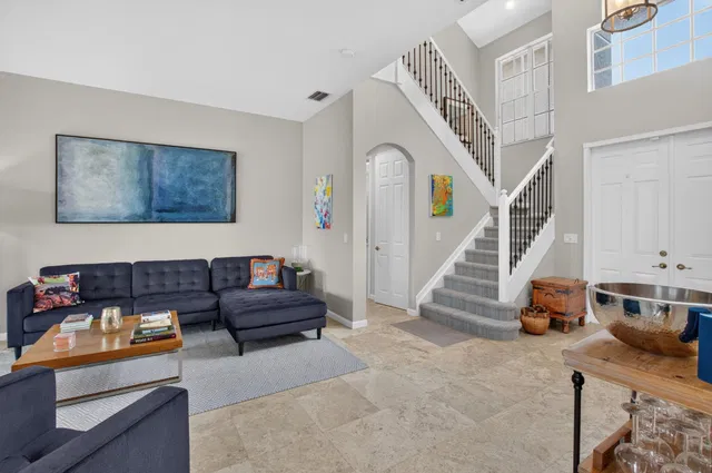  Residence photo 12