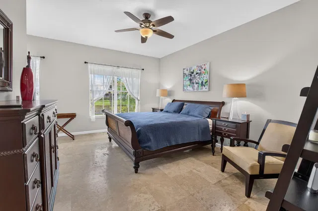  Residence photo 36