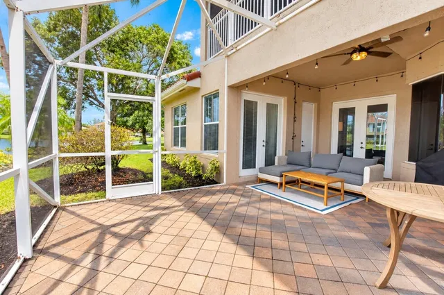  Residence photo 75