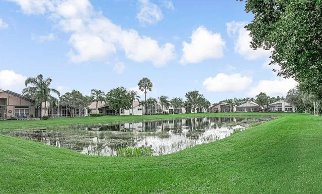  Residence photo 4