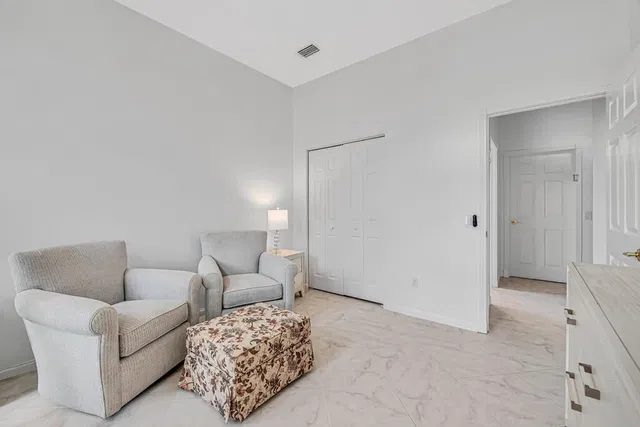  Residence photo 21