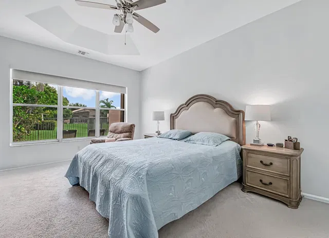  Residence photo 30