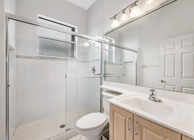  Residence photo 34