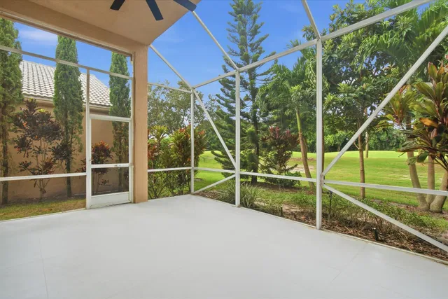  Residence photo 27