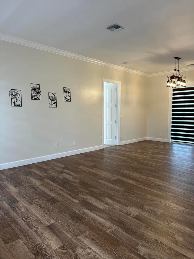  Residence photo 8