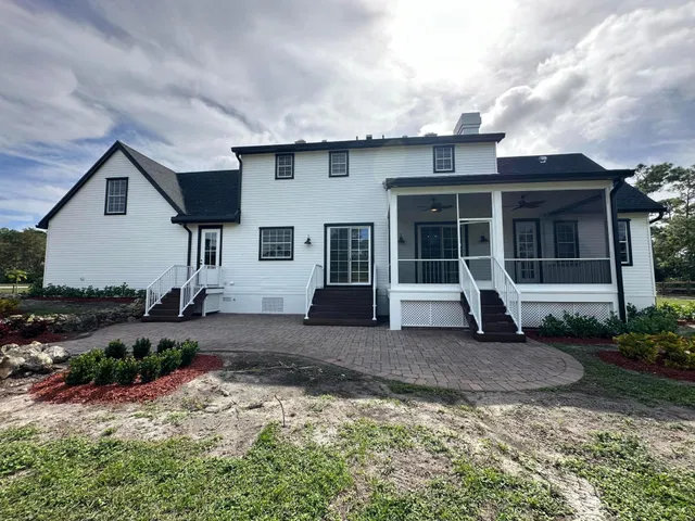  Residence photo 32