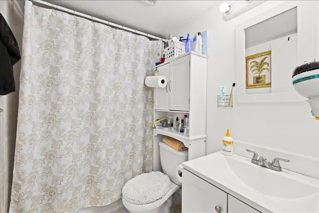 Unit 125 photo 20