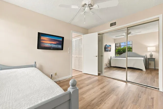  Residence photo 13