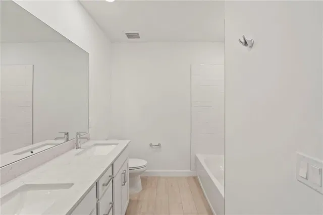  Residence photo 8