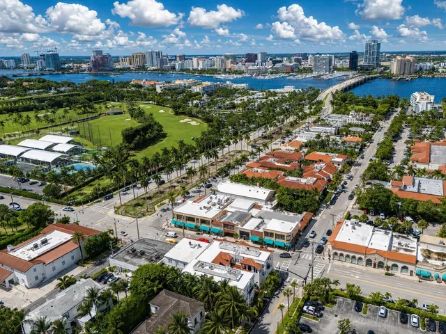 In-Town Palm Beach Unit 102 photo 12