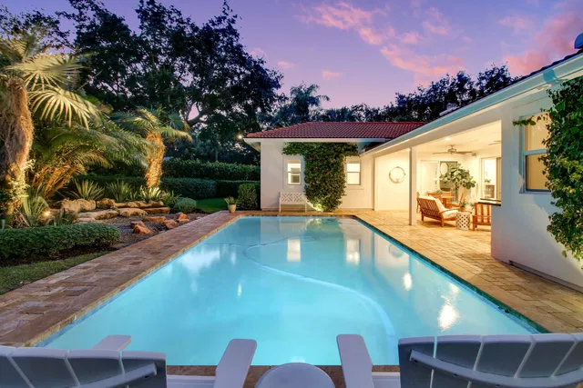 Heritage Oaks Residence photo 12