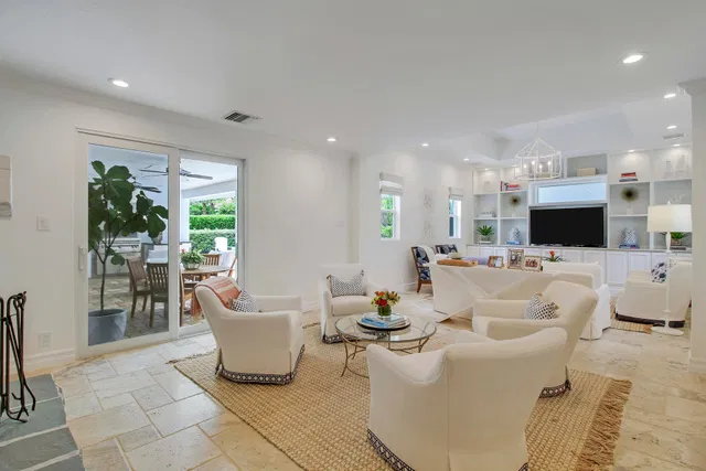Heritage Oaks Residence photo 23