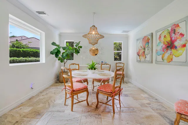 Heritage Oaks Residence photo 42