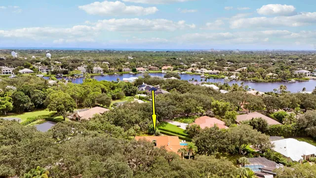 Heritage Oaks Residence photo 68