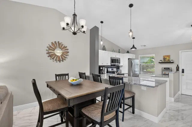  Unit 203 photo 14