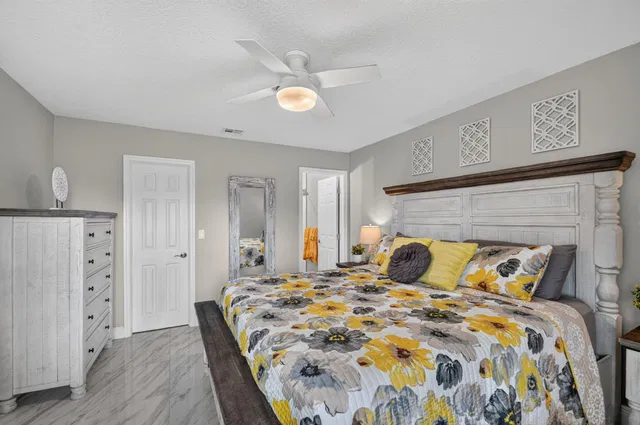  Unit 203 photo 20