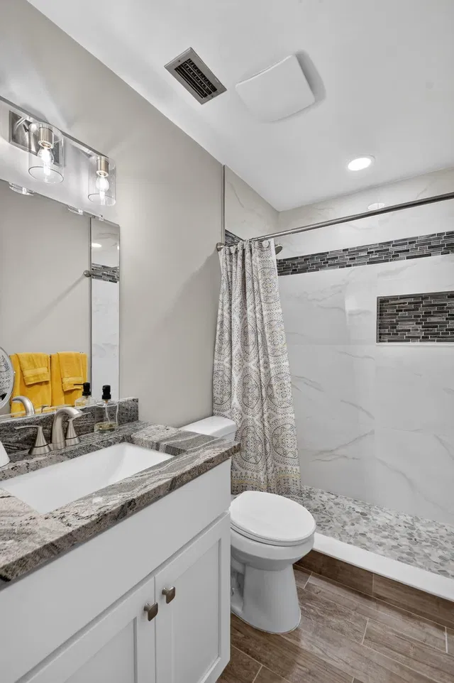  Unit 203 photo 23