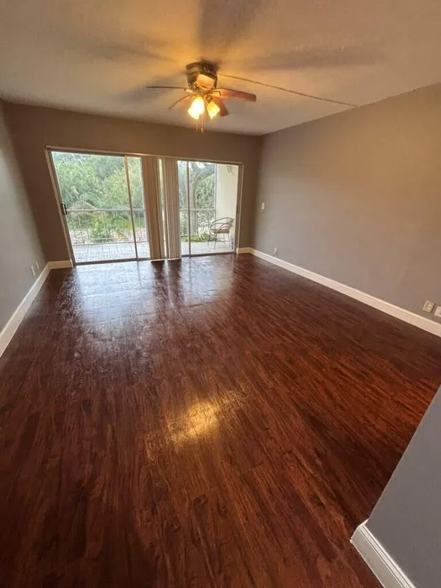 Unit 22 photo 2