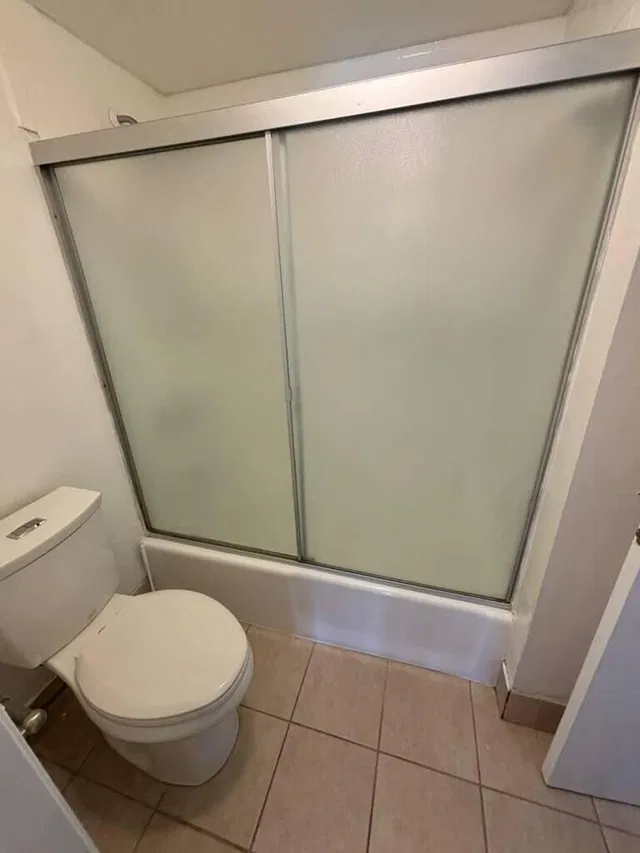 Unit 22 photo 9