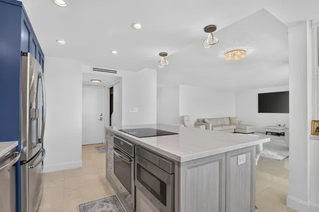 Boca Raton Unit 16b photo 14
